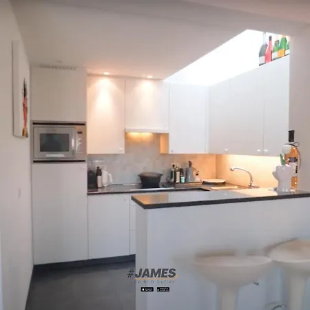 Schitterend Duplex In Het Hart Van Knokke Le Zoute * كنوك هايست